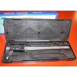 CALIBRE IMPORTADO DIGITAL 200 MM